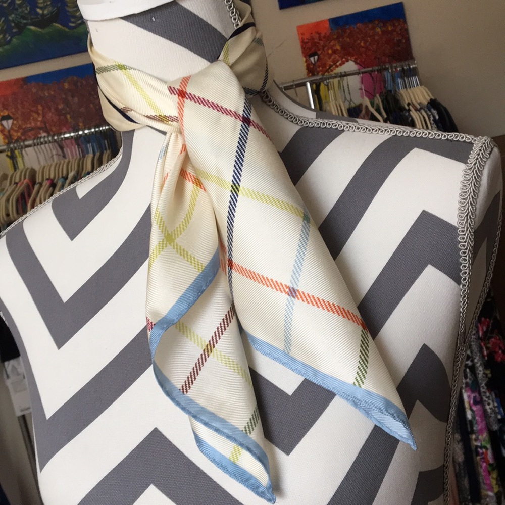 NWOT Coach Tattersall Silk Scarf - Picture 3 of 5
